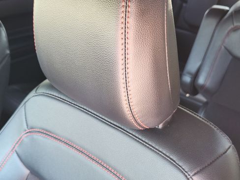 Used 2023 Ford Explorer ST-Line w/ Class IV Trailer Tow Package image 16