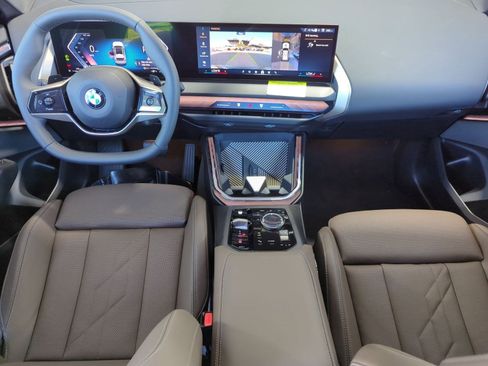 Used 2025 BMW X3 xDrive30i w/ Premium Package image 23