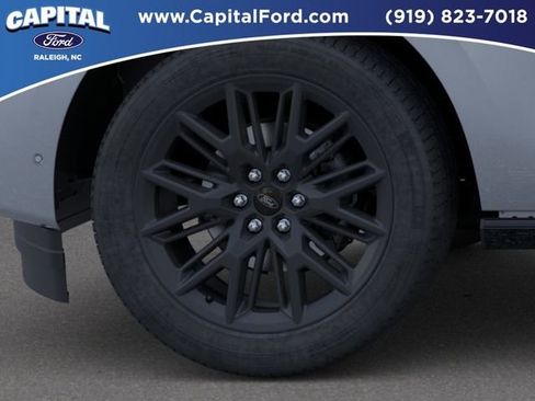 New 2026 Ford Expedition Platinum w/ Stealth Appearance Package AWD/4WD image 19