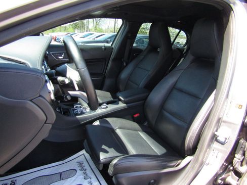 Used 2019 Mercedes-Benz GLA 45 AMG 4MATIC image 18