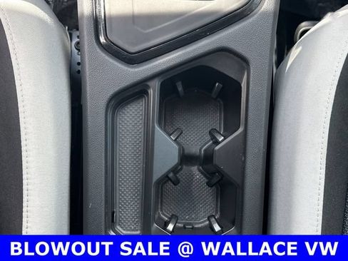 Certified 2025 Volkswagen Taos S FWD image 18