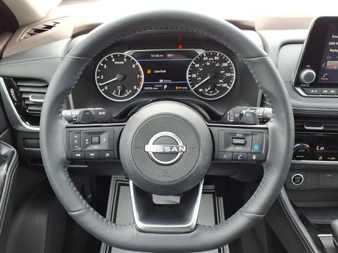 Certified 2023 Nissan Rogue SL image 24