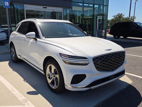 New 2026 Genesis GV70 2.5T Advanced AWD/4WD image 7
