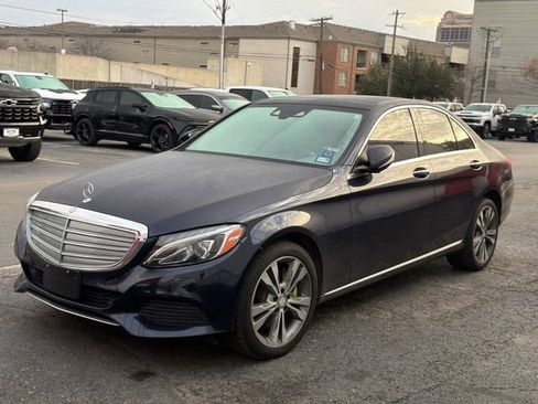 Used 2015 Mercedes-Benz C 300 Sedan image 1