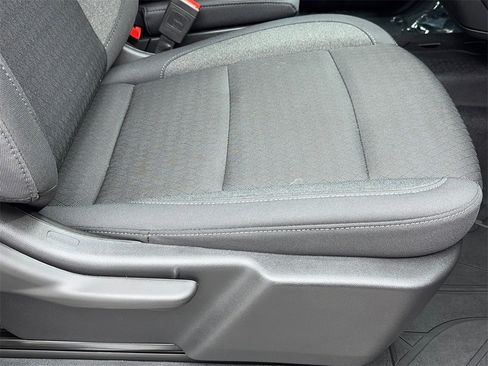 Used 2025 Chevrolet Silverado 1500 Custom image 44