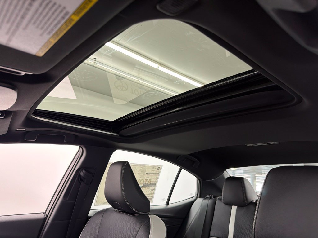 New 2026 Toyota Camry SE FWD image 21
