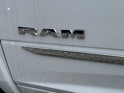 New 2025 RAM 2500 Limited image 12