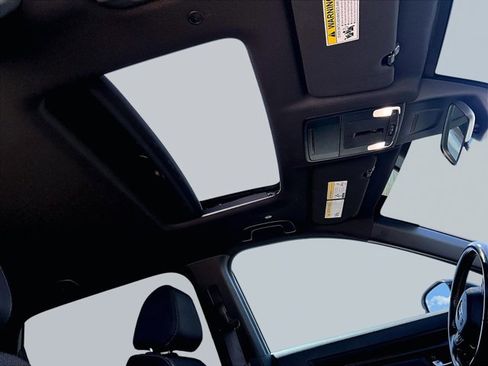 Used 2025 Honda CR-V Sport image 16