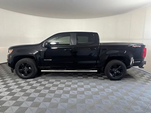 Used 2018 Chevrolet Colorado LT AWD/4WD image 46