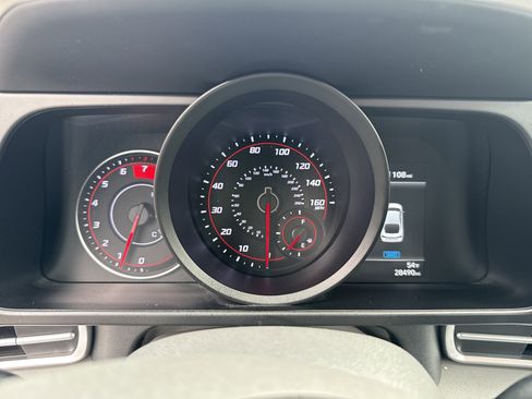 Certified 2023 Hyundai Elantra SEL image 16