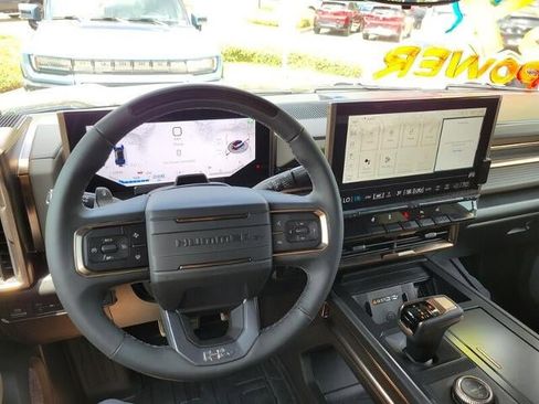 New 2025 GMC Hummer EV 3X w/ LPO, Illumination Package image 13