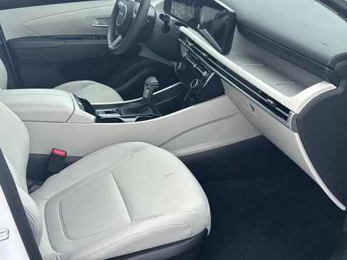 Used 2025 Hyundai Tucson SEL FWD image 13