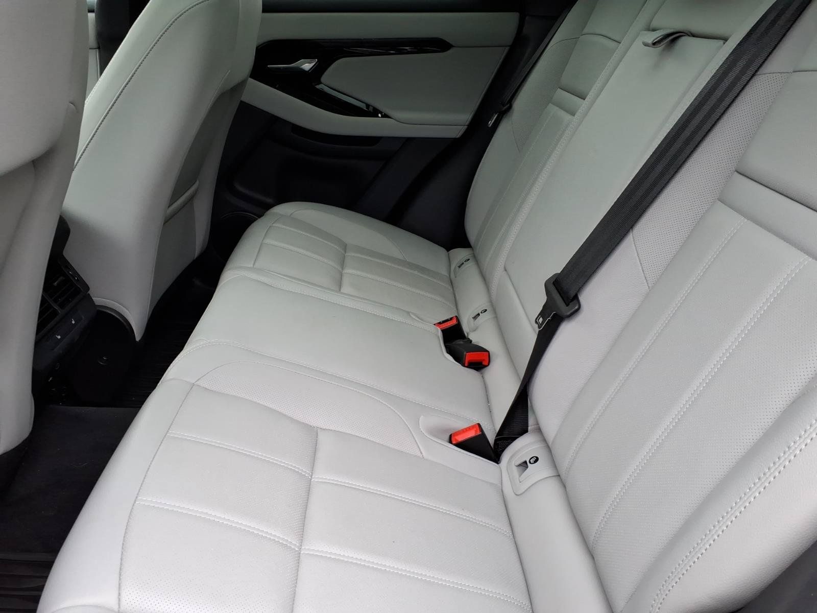 Certified 2026 Land Rover Range Rover Evoque S AWD/4WD image 5