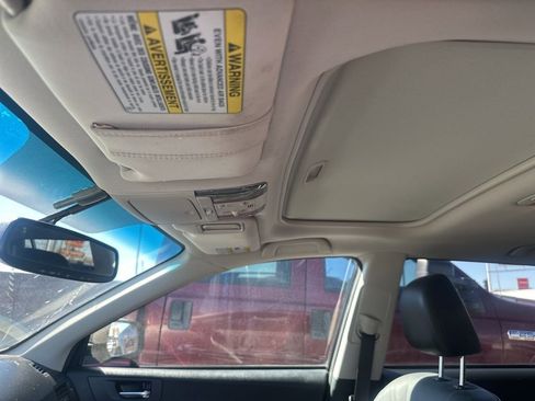 Used 2011 Subaru Outback 3.6R Limited w/ PWR Moonroof Pkg image 16