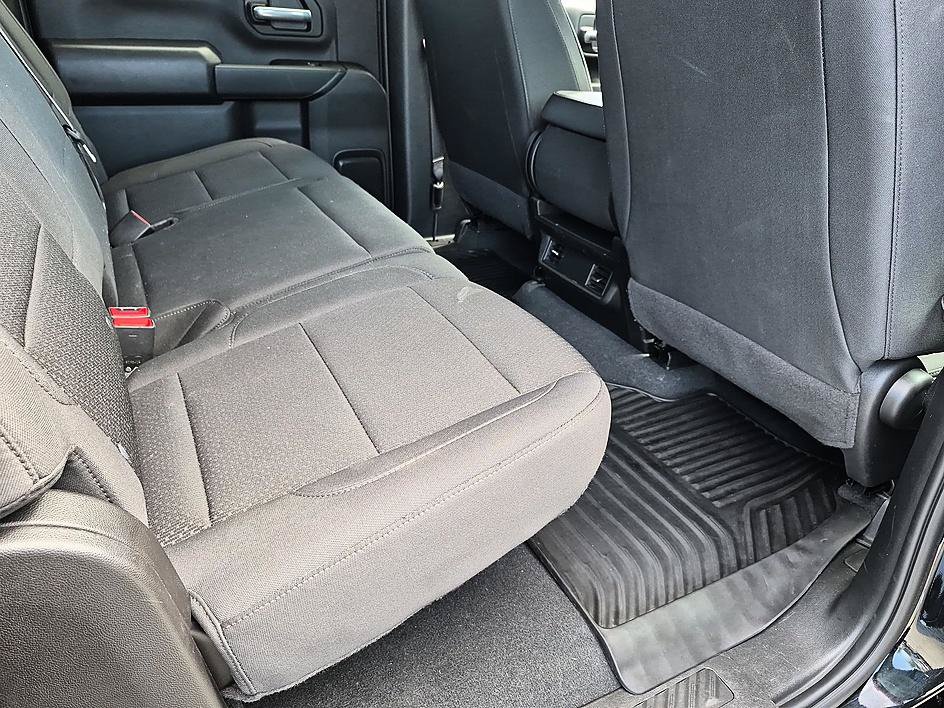 Certified 2025 Chevrolet Silverado 2500 Custom AWD/4WD image 31
