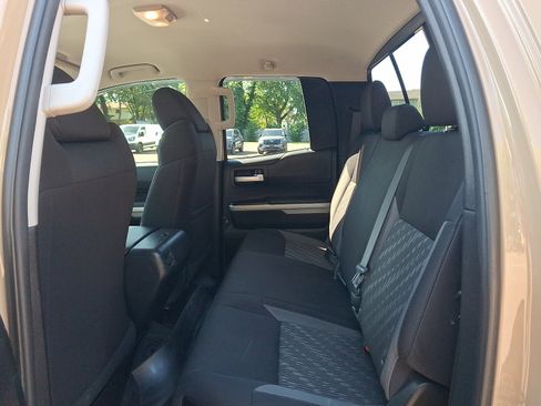 Used 2018 Toyota Tundra SR5 w/ TRD Off Road Package AWD/4WD image 11