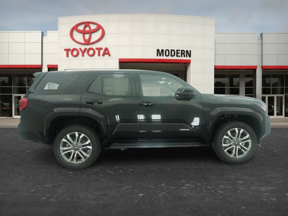 New 2026 Toyota 4Runner Limited AWD/4WD image 4