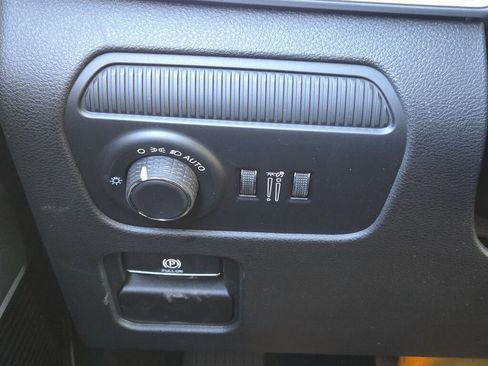 New 2026 Jeep Grand Wagoneer Limited image 27