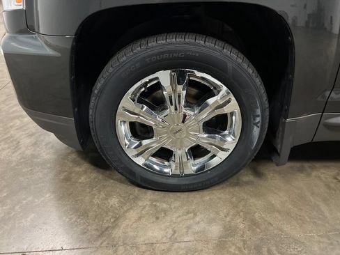 Used 2017 GMC Terrain SLE w/ Driver Alert Package I AWD/4WD image 24