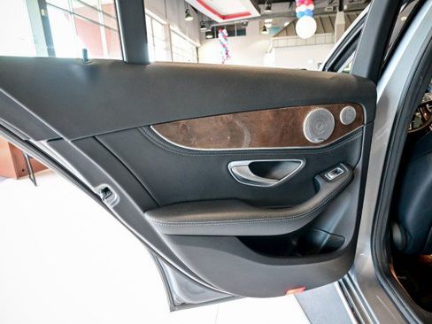Used 2015 Mercedes-Benz C 300 4MATIC Sedan image 19
