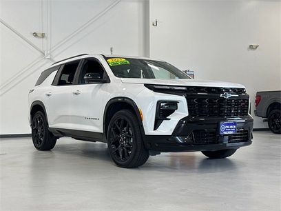 Certified 2025 Chevrolet Traverse RS
