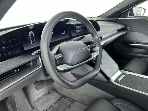 Used 2024 Lucid Air Touring image 35