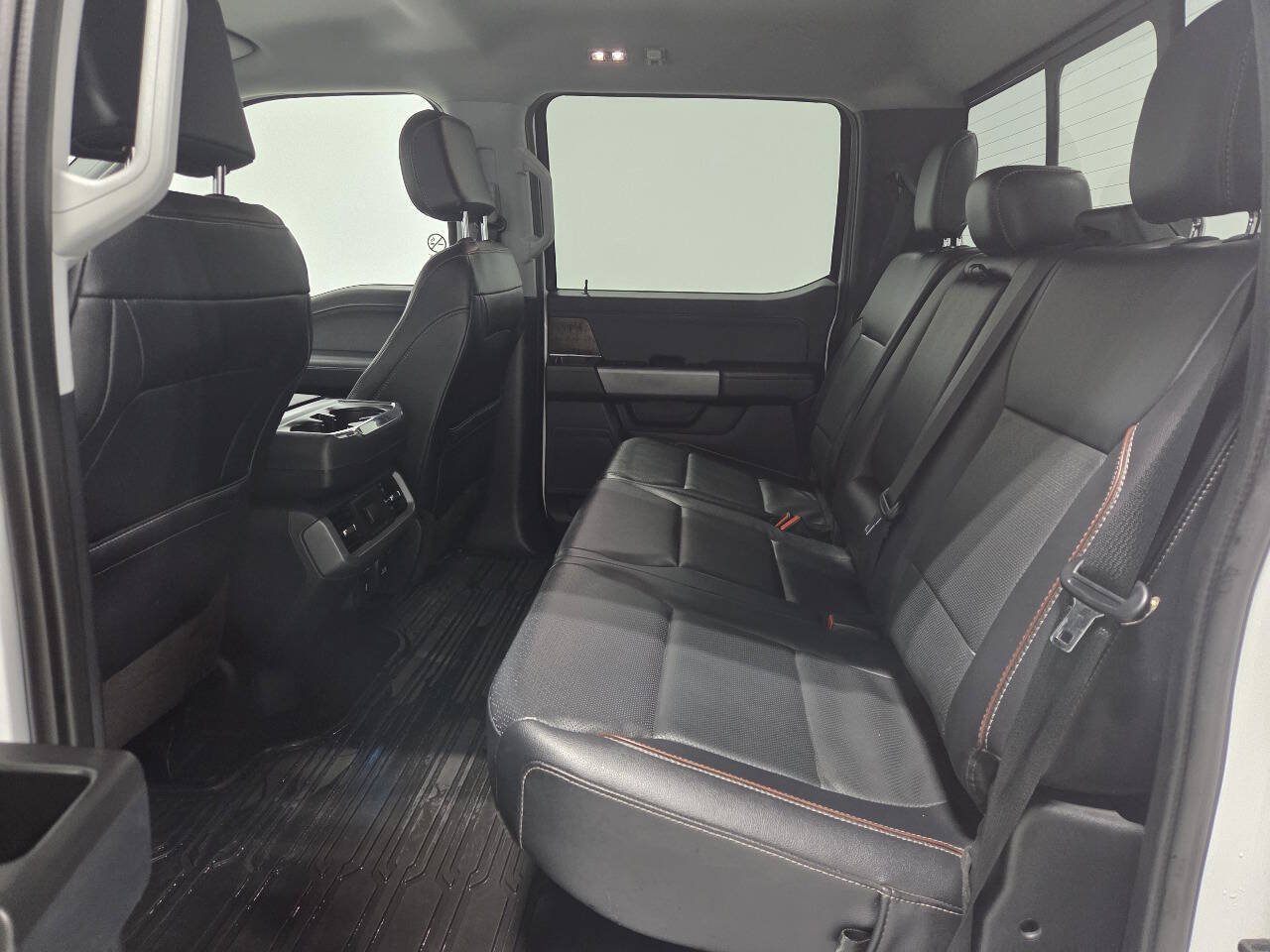 Used 2022 Ford F150 Lariat w/ FX4 Off-Road Package AWD/4WD image 16