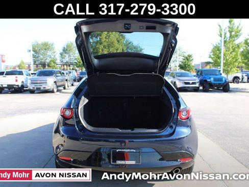 Used 2024 MAZDA MAZDA3 s FWD image 9
