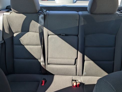 Used 2015 Chevrolet Cruze LT FWD image 13