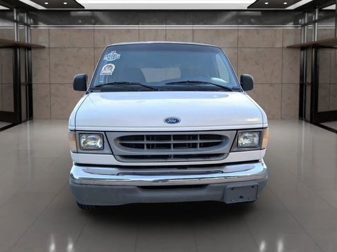 Used 1997 Ford E-250 and Econoline 250 Heavy-Duty image 12