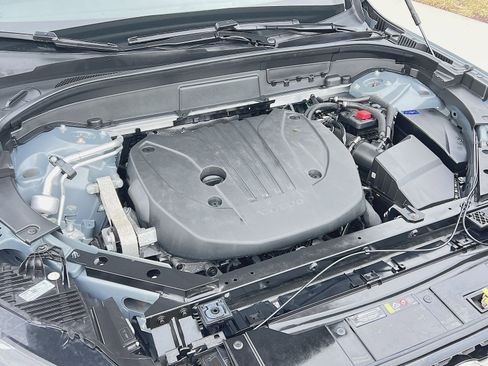 Used 2023 Volvo XC60 B5 Plus w/ Climate Package image 28