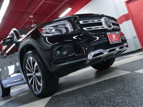 Used 2021 Mercedes-Benz GLB 250 image 36