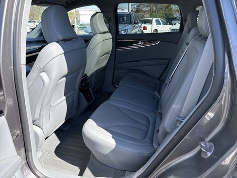 Used 2022 Lincoln Nautilus Reserve w/ Cargo Utility Package image 13