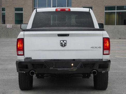 Used 2016 RAM 1500 Express AWD/4WD image 17