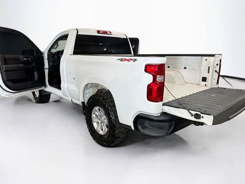 Used 2024 Chevrolet Silverado 1500 W/T w/ WT Value Package AWD/4WD image 37
