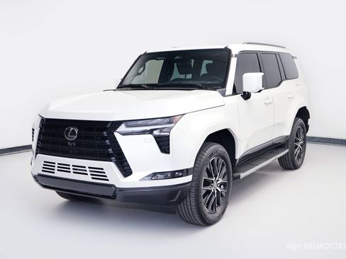 Used 2026 Lexus GX 550 w/ Cold Area Package AWD/4WD image 2