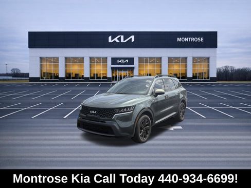 Used 2022 Kia Sorento S w/ Panoramic Sunroof Package AWD/4WD image 1
