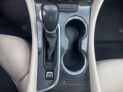 Used 2019 Buick Envision Essence AWD/4WD image 28
