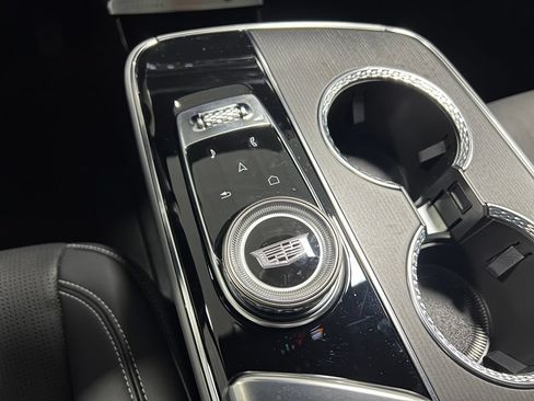 Used 2024 Cadillac Lyriq Luxury RWD image 29