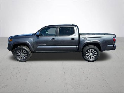 Certified 2021 Toyota Tacoma Limited AWD/4WD image 11