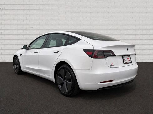 Used 2023 Tesla Model 3 Standard Range RWD image 6