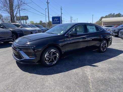 New 2026 Hyundai Sonata SEL FWD image 9
