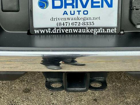 Used 2024 RAM 2500 Big Horn w/ Bed Utility Group image 9