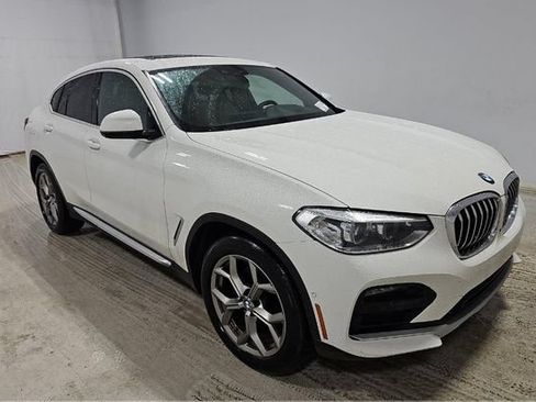Used 2021 BMW X4 xDrive30i w/ Premium Package AWD/4WD image 3