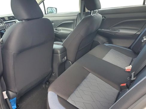 New 2025 Nissan Versa SV w/ Trunk Package FWD image 28
