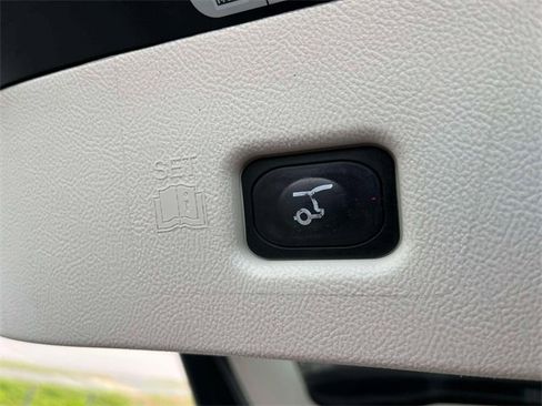 Used 2016 Lincoln MKX Black Label w/ Climate Package image 20