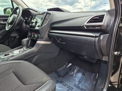 Used 2023 Subaru Forester Premium AWD/4WD image 22