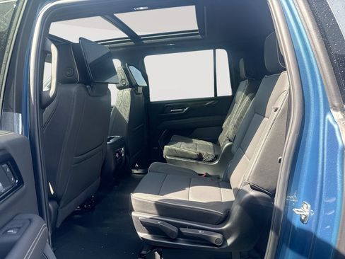 New 2026 GMC Yukon XL Elevation w/ Elevation Premium Package AWD/4WD image 26