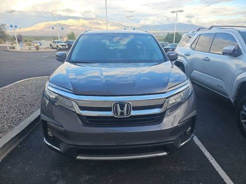Used 2021 Honda Pilot Elite image 2