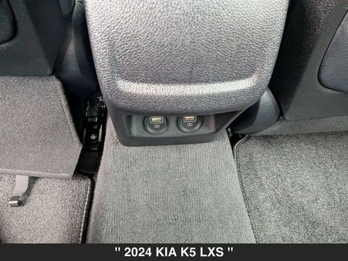 Used 2024 Kia K5 LXS image 29